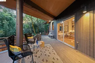 2835 Morley Dr, Oakland, CA 94611 - Photo 51