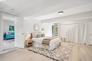 2835 Morley Dr, Oakland, CA 94611 - Photo 33