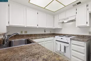 1621 Ptarmigan Dr, Walnut Creek, CA 94595 - Photo 11