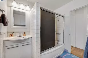 15126 Andover St, San Leandro, CA 94579 - Photo 17