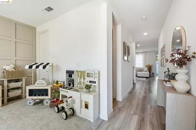 15929 Testarossa St, Lathrop, CA 95330 - Photo 13