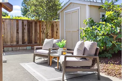 2516 Buena Vista Ave, Alameda, CA 94501 - Photo 31