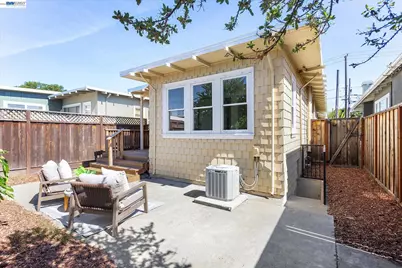 2516 Buena Vista Ave, Alameda, CA 94501 - Photo 29