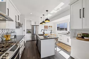 3009 Broadmoor View, Oakland, CA 94605 - Photo 19