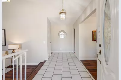 2651 Tamalpais Dr, Pinole, CA 94564 - Photo 5