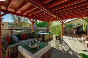 2651 Tamalpais Dr, Pinole, CA 94564 - Photo 35