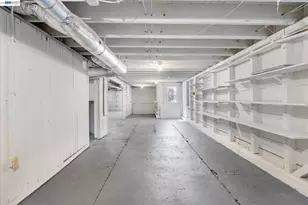 1612 11th St, Oakland, CA 94607 - Photo 35