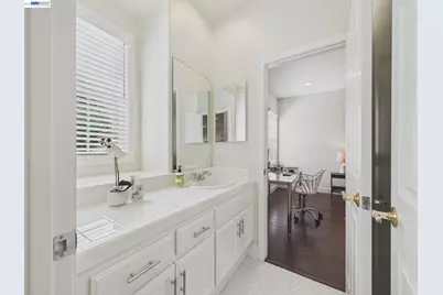 16 Poppy Hills Ln, San Ramon, CA 94583 - Photo 37