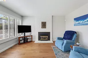 563 Cooper Dr, Benicia, CA 94510 - Photo 25