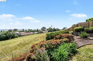 563 Cooper Dr, Benicia, CA 94510 - Photo 51