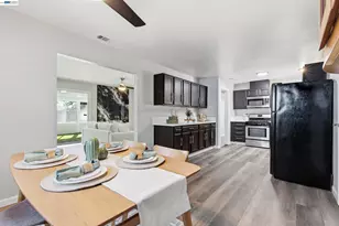 6613 Demaret Dr, Sacramento, CA 95822 - Photo 7