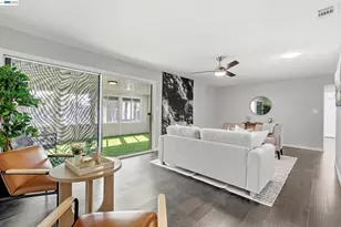 6613 Demaret Dr, Sacramento, CA 95822 - Photo 5