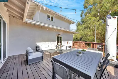 1100 Dunsyre Dr, Lafayette, CA 94549 - Photo 35