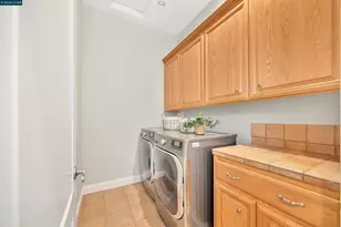 1100 Dunsyre Dr, Lafayette, CA 94549 - Photo 27