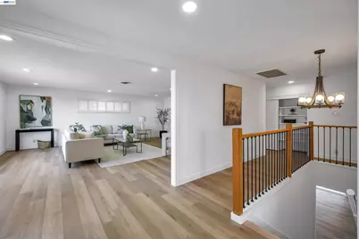 18286 Center St, Castro Valley, CA 94546 - Photo 3