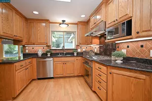 2810 Wright Ave, Pinole, CA 94564 - Photo 7