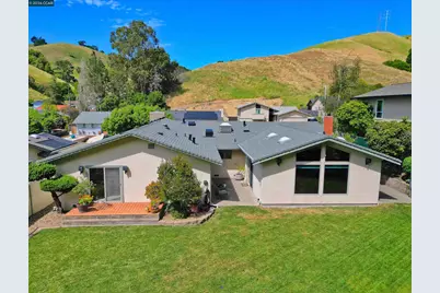 2810 Wright Ave, Pinole, CA 94564 - Photo 27