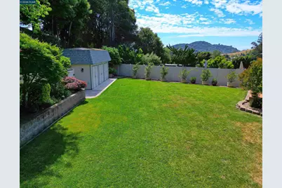 2810 Wright Ave, Pinole, CA 94564 - Photo 23