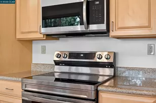 2134 Whippoorwill Ct, Pinole, CA 94564 - Photo 35