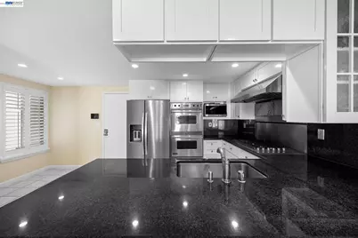 34 Chimney Rock, Oakland, CA 94605 - Photo 33