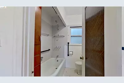 2939 57th Ave, Oakland, CA 94605 - Photo 21