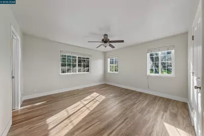 18357 Deer Hill Rd, Hidden Valley Lake, CA 95467 - Photo 23