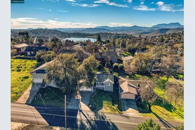 18357 Deer Hill Rd, Hidden Valley Lake, CA 95467 - Photo 47