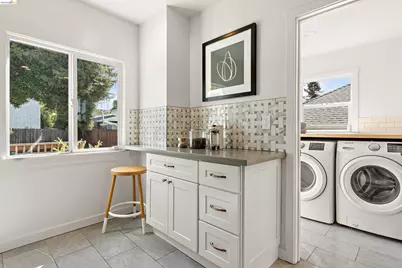 5030 Congress Ave, Oakland, CA 94601 - Photo 15