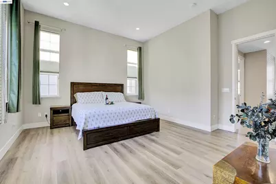 37515 Sea Bank St, Newark, CA 94560 - Photo 9