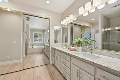 7880 La Quinta Ct, Pleasanton, CA 94588 - Photo 37