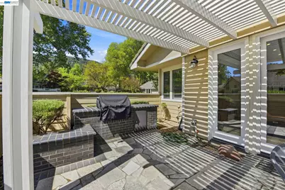 7880 La Quinta Ct, Pleasanton, CA 94588 - Photo 45