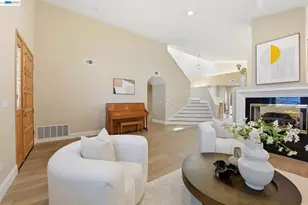 7880 La Quinta Ct, Pleasanton, CA 94588 - Photo 3