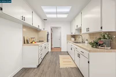 146 Lorenzo Dr, Pleasant Hill, CA 94523 - Photo 9