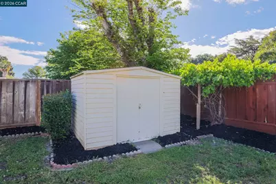 146 Lorenzo Dr, Pleasant Hill, CA 94523 - Photo 21