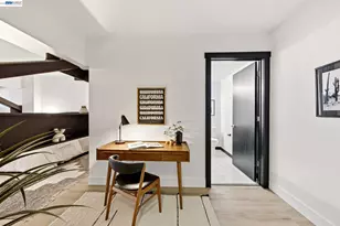 330 13th St, Oakland, CA 94612 - Photo 17