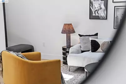 330 13th St #1A, Oakland, CA 94612 - Photo 15