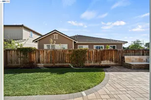 33454 Bronco Loop, Fremont, CA 94555 - Photo 47