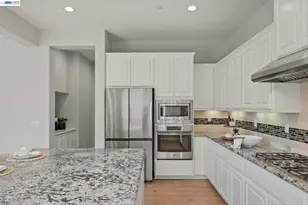 33454 Bronco Loop, Fremont, CA 94555 - Photo 15