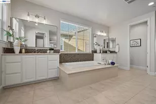 33454 Bronco Loop, Fremont, CA 94555 - Photo 37