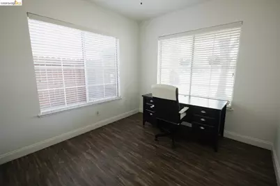 757 Fifteen Mile Dr, Roseville, CA 95678 - Photo 37