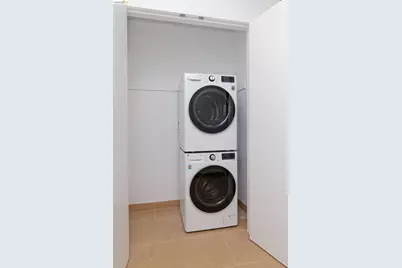 2300 Broadway #5, Oakland, CA 94612 - Photo 29