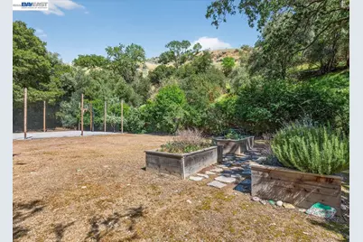 227 Kilkare Rd, Sunol, CA 94586 - Photo 51