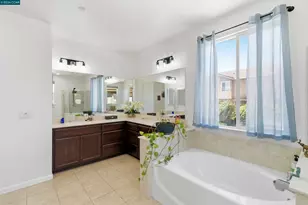 2129 Lariat Dr, Fairfield, CA 94534 - Photo 25