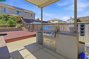 2129 Lariat Dr, Fairfield, CA 94534 - Photo 37