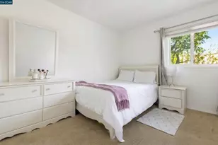 2024 Galway Dr, Pittsburg, CA 94565 - Photo 11