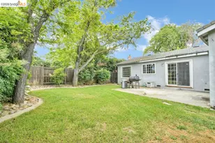 1040 Kapareil Dr, Tracy, CA 95376 - Photo 29