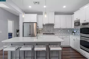 1176 Kirkhill Dr, Roseville, CA 95747 - Photo 11