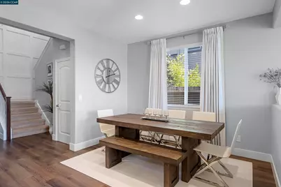 1176 Kirkhill Dr, Roseville, CA 95747 - Photo 9