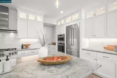 106 Southern Oak Dr, Pleasant Hill, CA 94523 - Photo 15