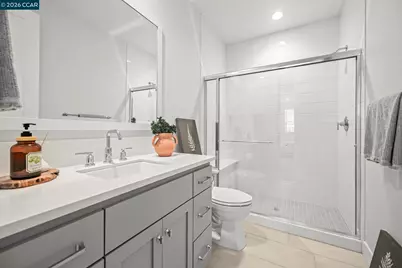 106 Southern Oak Dr, Pleasant Hill, CA 94523 - Photo 21